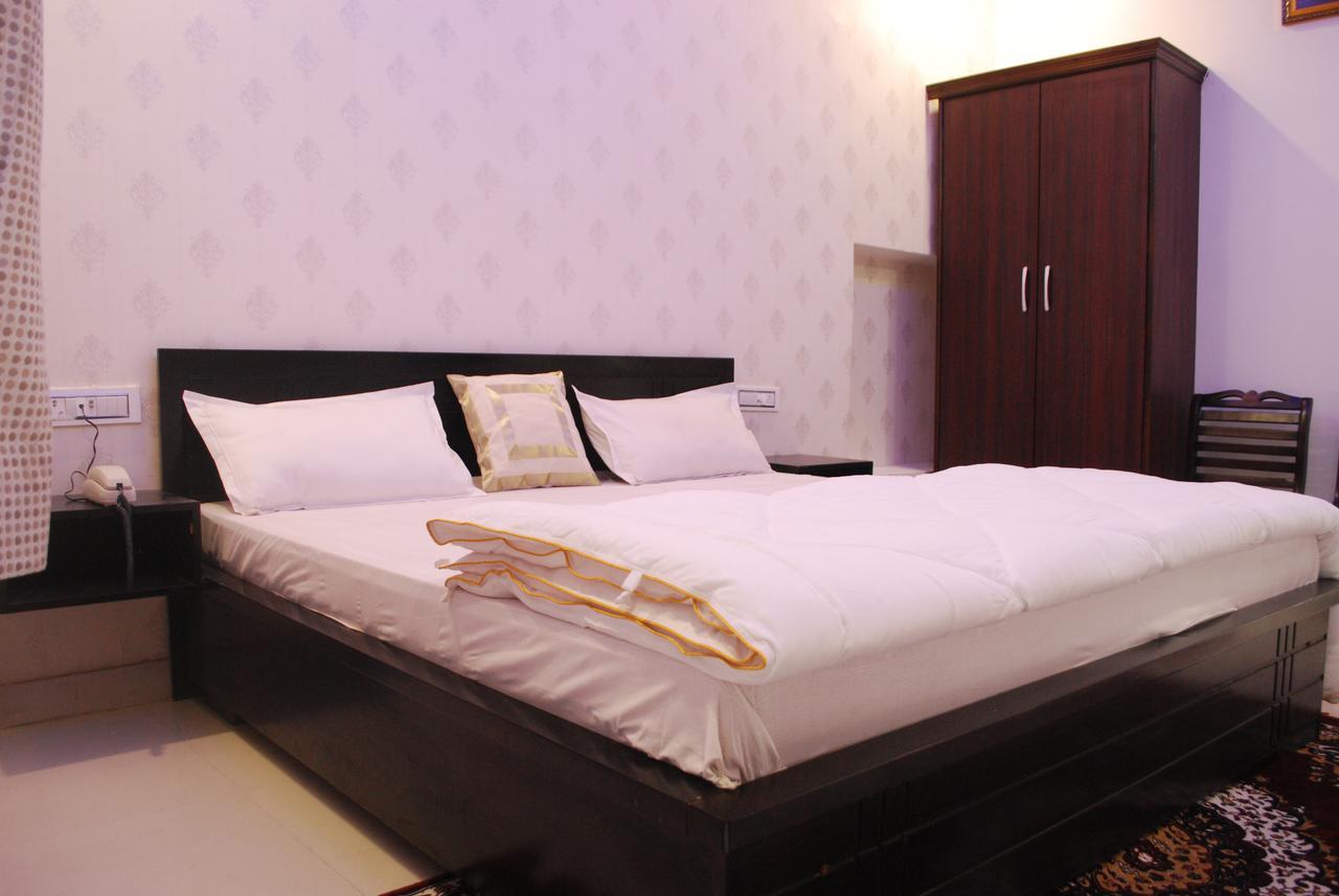 Royal Rawat Palace Pushkar Bilik gambar